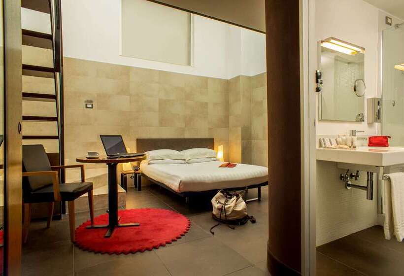 The Spring House Hotel Rome Vatican, Tapestry Collection Hilton