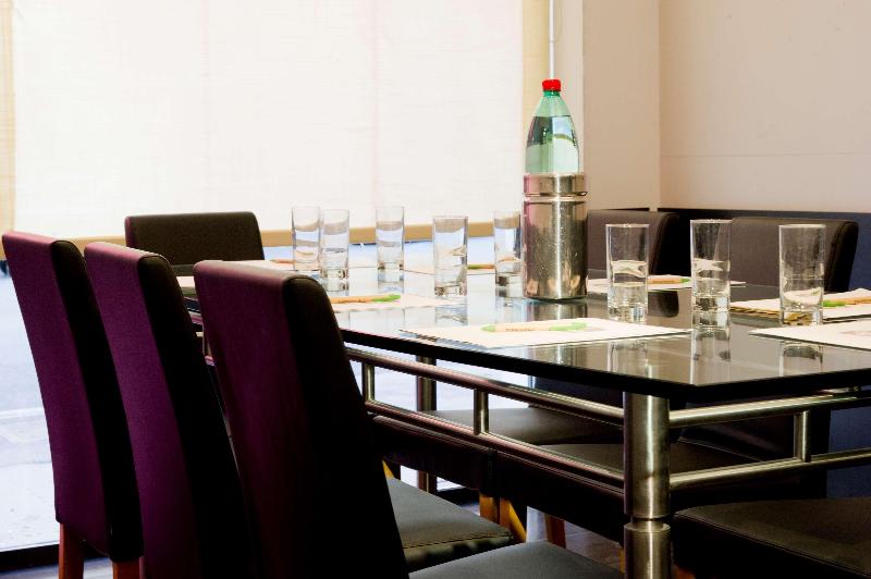 The Spring House Hotel Rome Vatican, Tapestry Collection Hilton