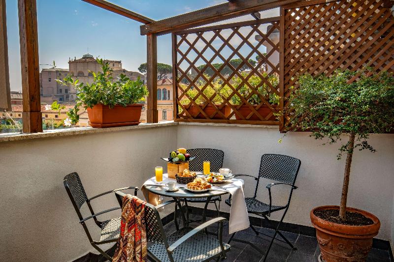 The Spring House Hotel Rome Vatican, Tapestry Collection Hilton