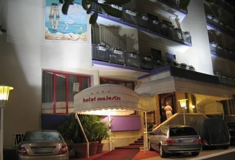 هتل Majestic