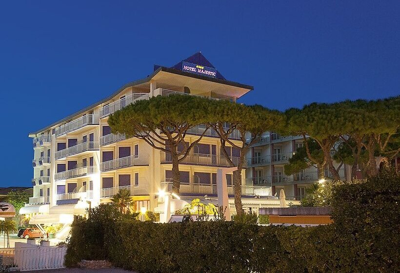 هتل Majestic