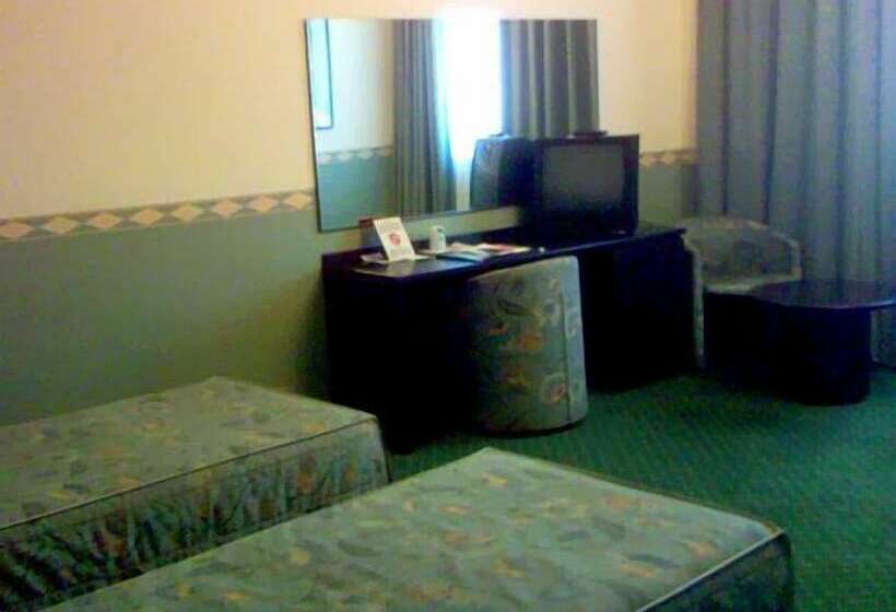 Pacific Hotel Airport