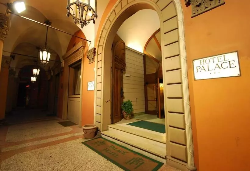 Hotelli Palace Bologna Centro