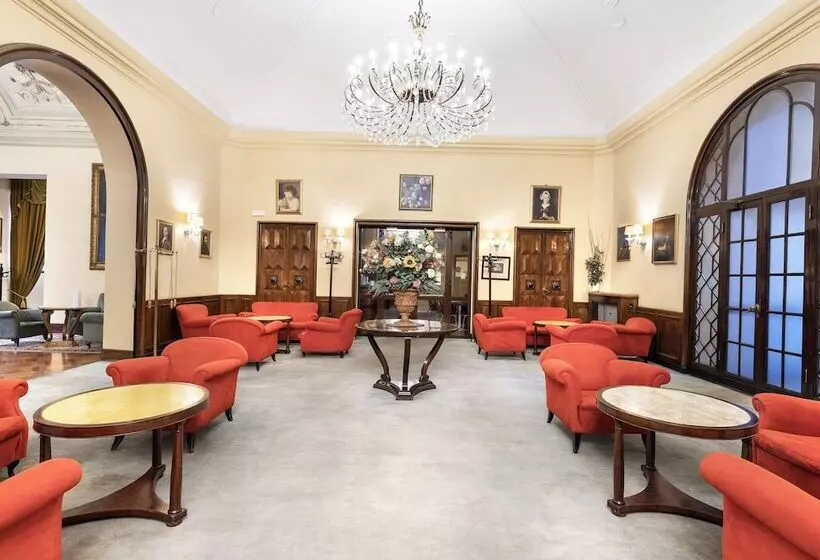 Hotelli Palace Bologna Centro