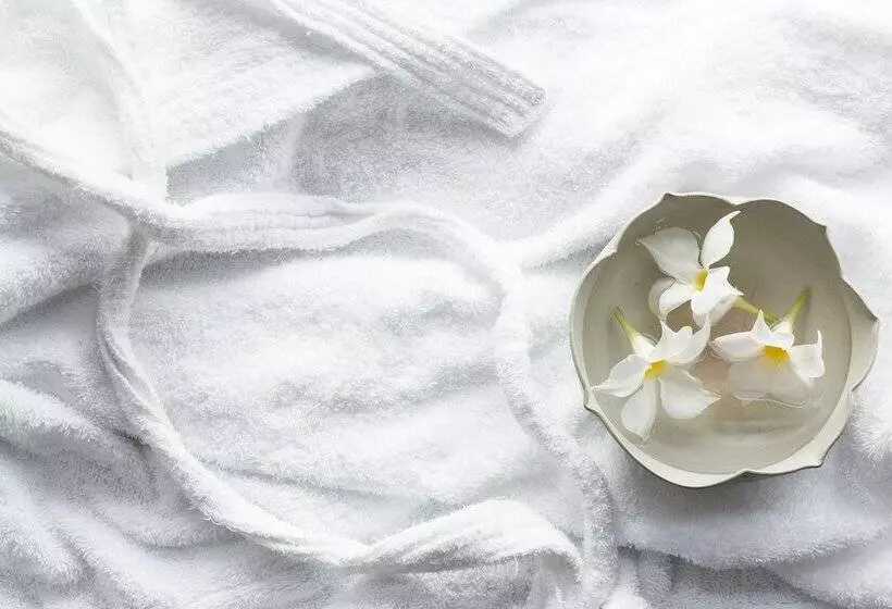 ホテル Parigi & Spa