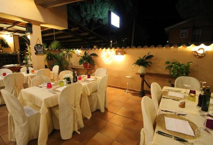 Отель Velcamare