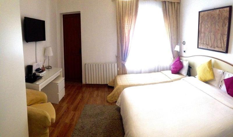 Villa Greta Hotel Rooms & Suites