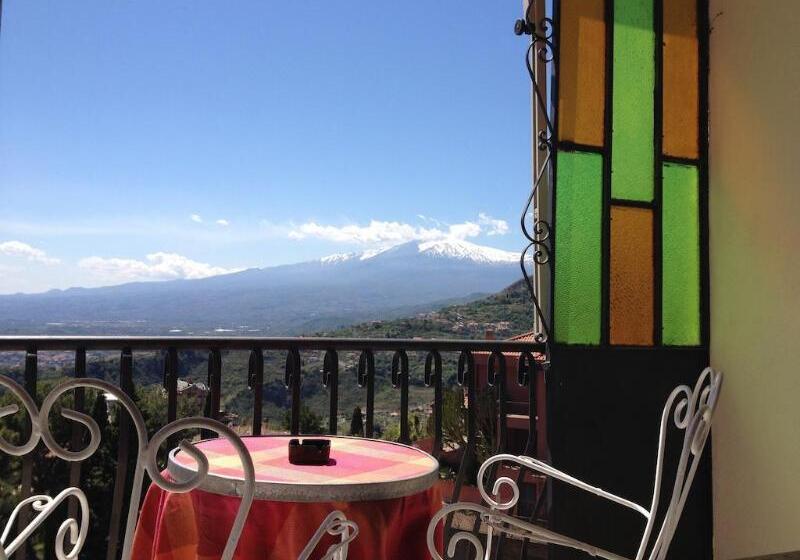 Villa Greta Hotel Rooms & Suites