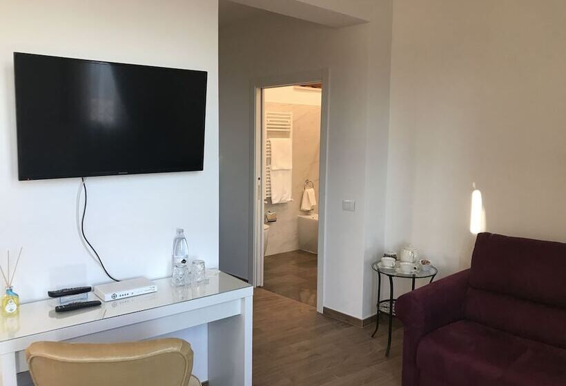 Villa Greta Hotel Rooms & Suites