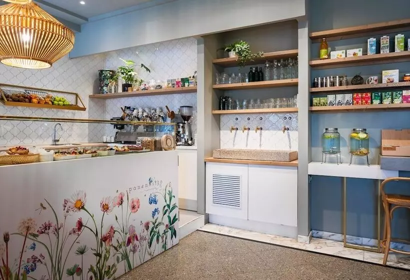 Hotelli Villa Rosa Riviera