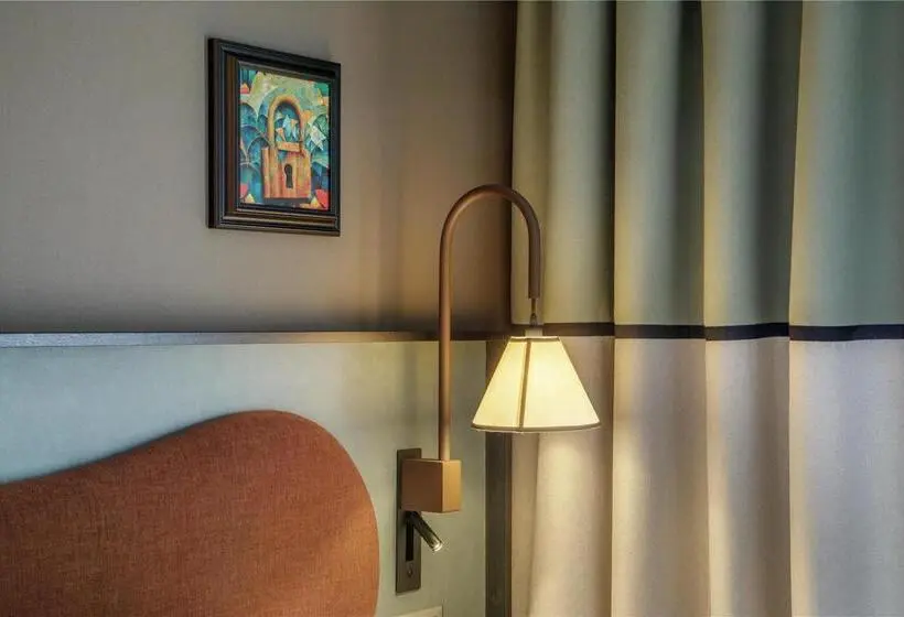 The Spring House Hotel Rome Vatican, Tapestry Collection Hilton