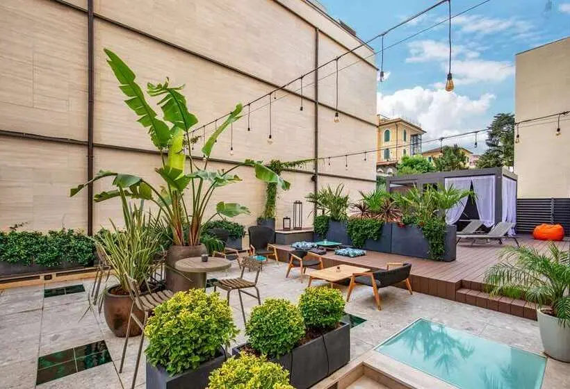 The Spring House Hotel Rome Vatican, Tapestry Collection Hilton