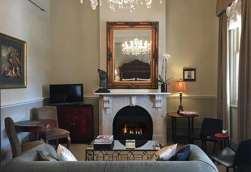 ホテル The Empyre Boutique