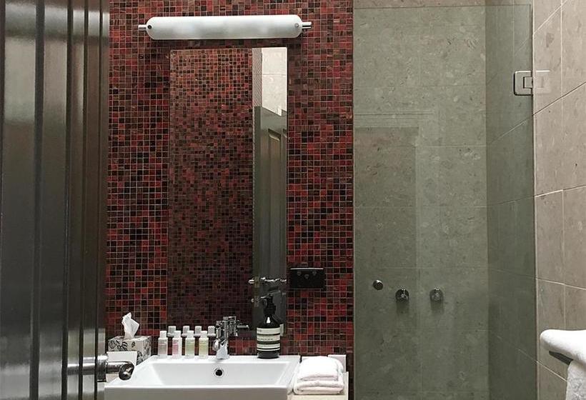 ホテル The Empyre Boutique