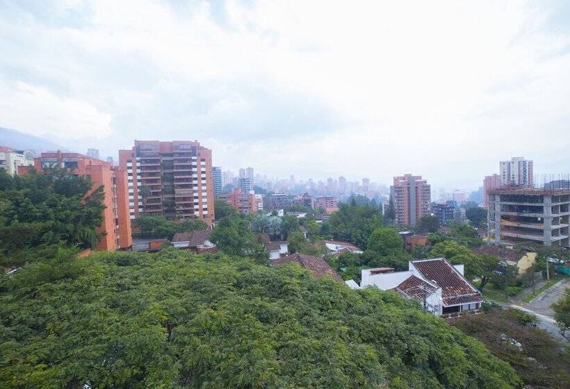 Ecohub Hotel Medellin