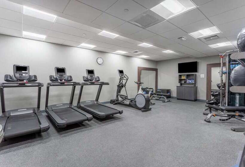 فندق Hampton Inn Oakland Downtown City Center