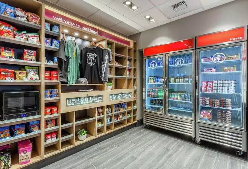 ホテル Hampton Inn Oakland Downtown City Center