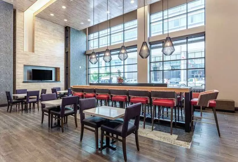 ホテル Hampton Inn Oakland Downtown City Center