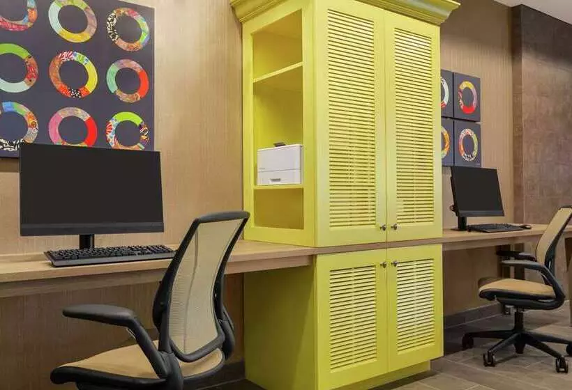 Hotelli Home2 Suites By Hilton Portland Airport Or