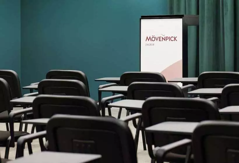 ホテル Mövenpick Zagreb