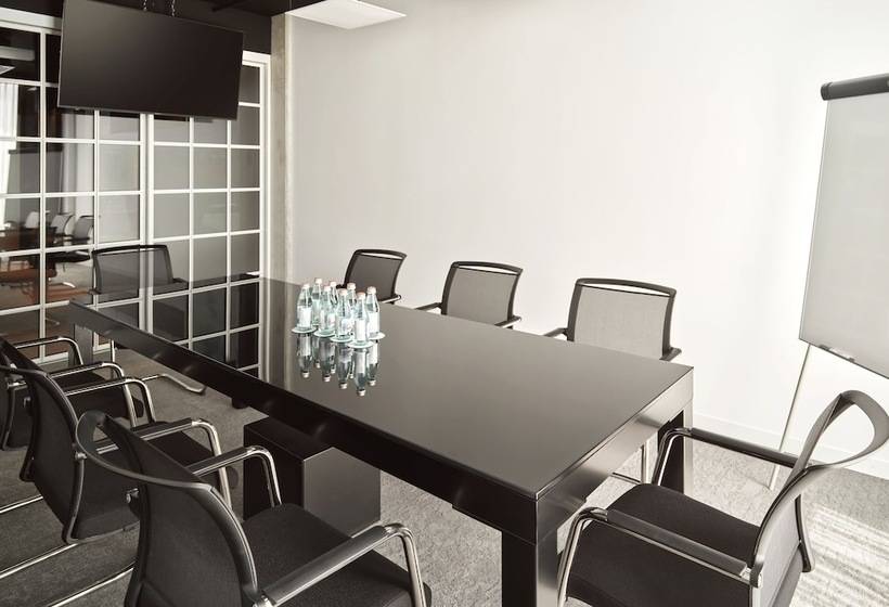 هتل Mövenpick Zagreb