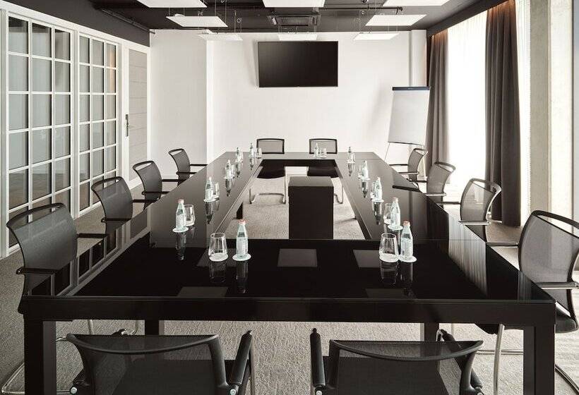 هتل Mövenpick Zagreb