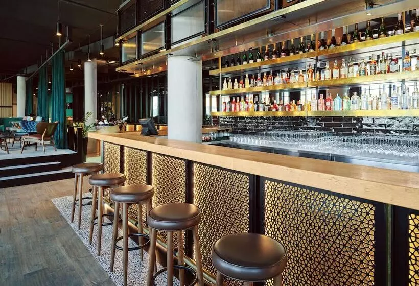 ホテル Mövenpick Zagreb