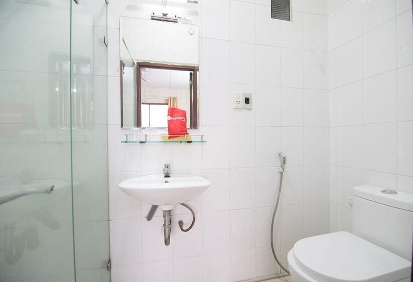 هتل Reddoorz @ Pham Ngu Lao Street 4