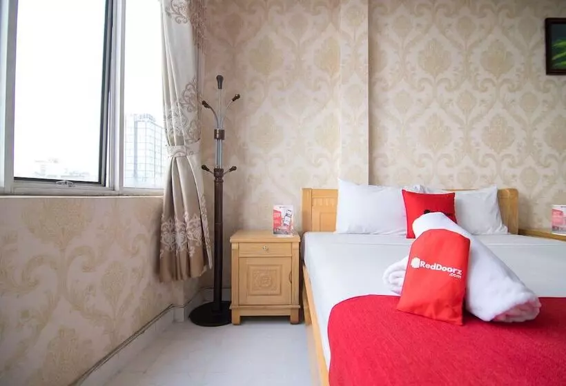 هتل Reddoorz @ Pham Ngu Lao Street 4