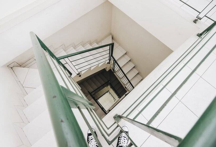 פנסיון Reddoorz Near Pancoran