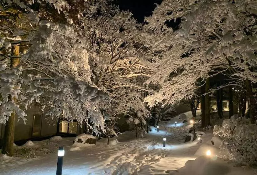 Отель Hakone Yunohana Prince