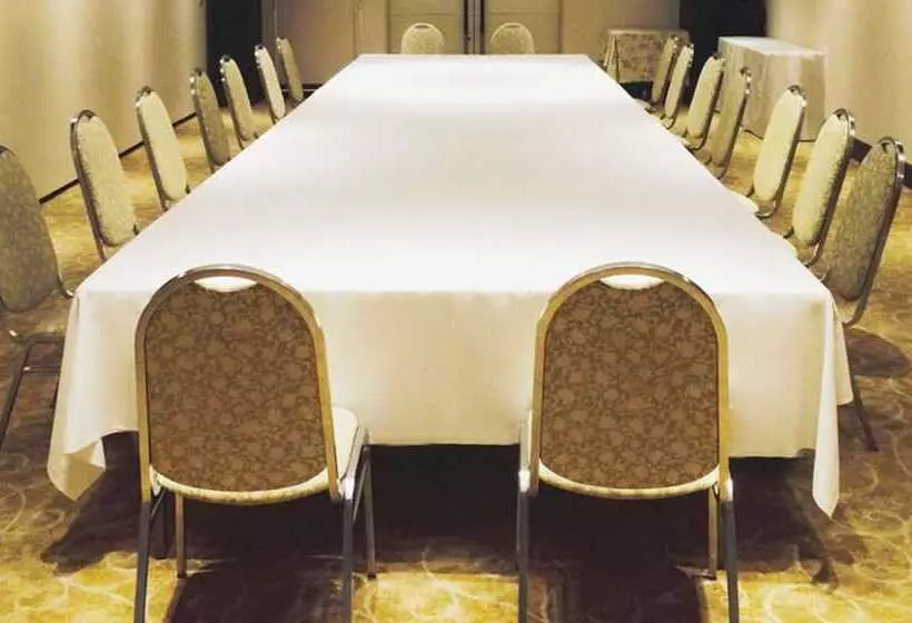 호텔 Hiroshima Kokusai