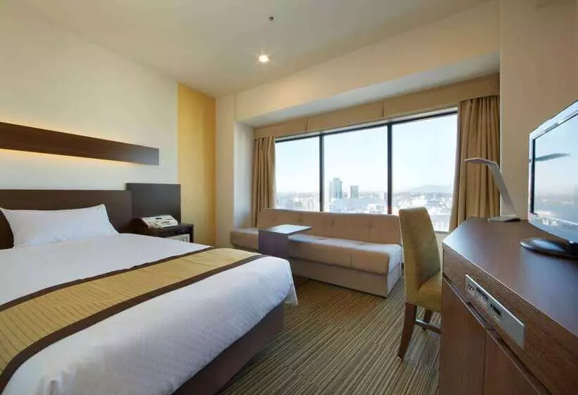 Отель Shin Yokohama Prince