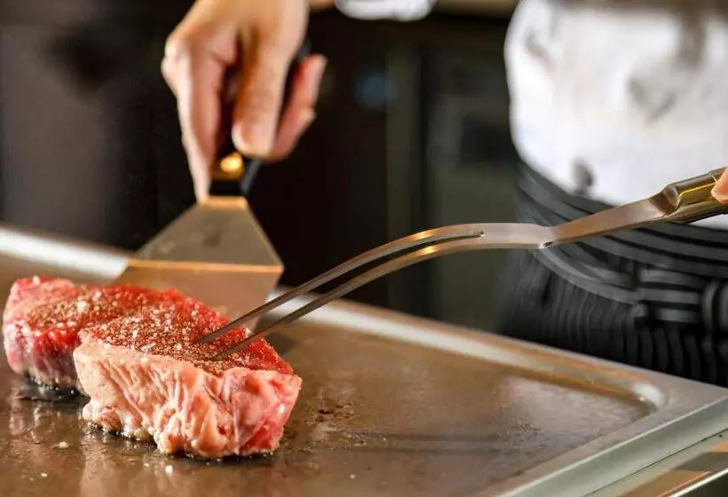 فندق Shinosaka Esaka Tokyu Rei