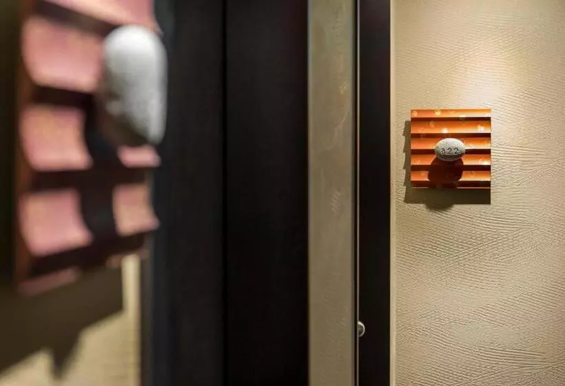 Отель Takamatsu Tokyu Rei