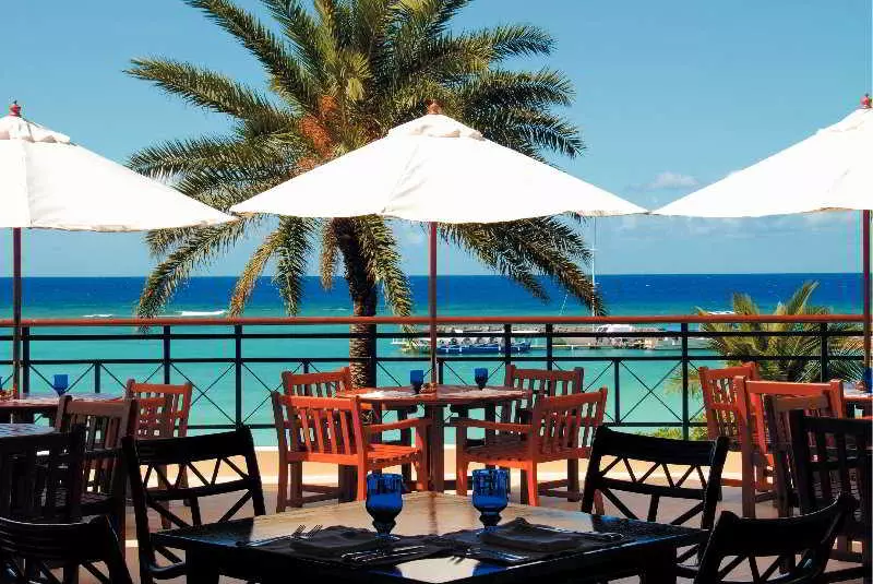 ホテル The Busena Terrace