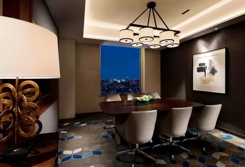 هتل Yokohama Bay Sheraton And Towers