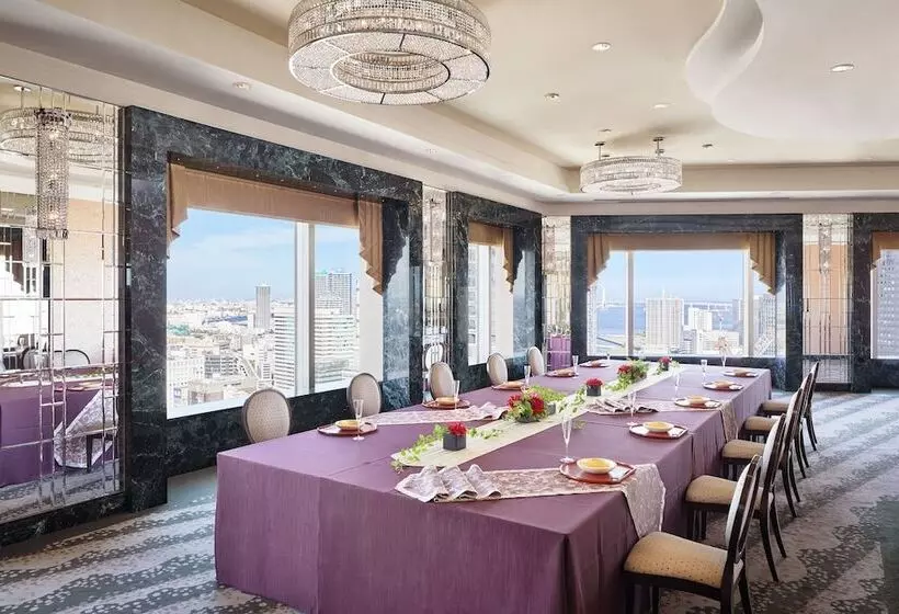 هتل Yokohama Bay Sheraton And Towers