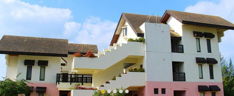 Okuma Private Beach & Resort