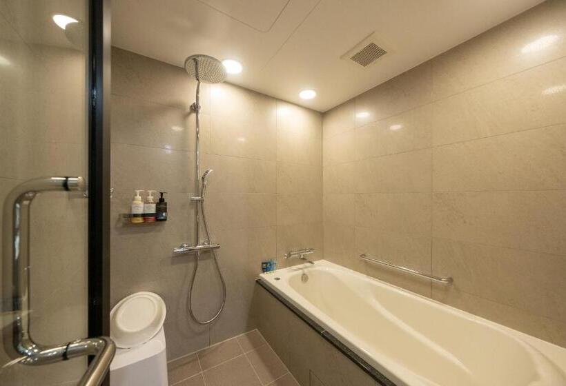 Okuma Private Beach & Resort