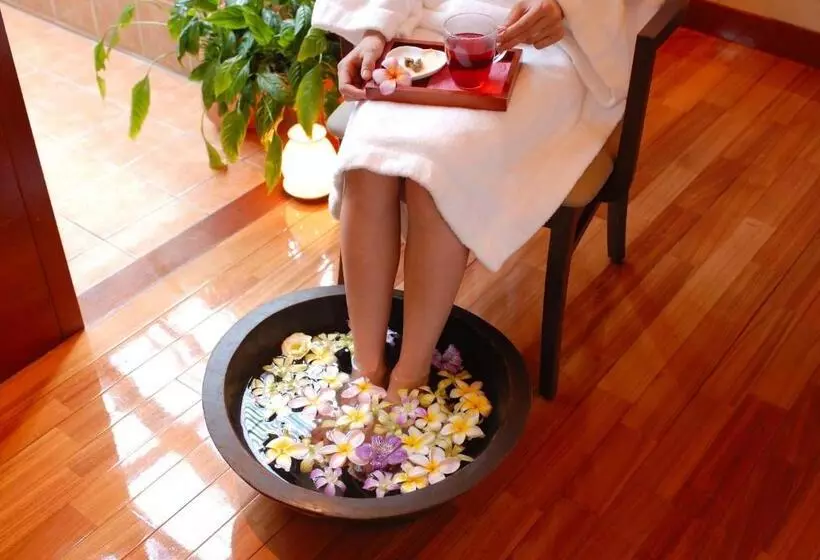 Okuma Private Beach & Resort