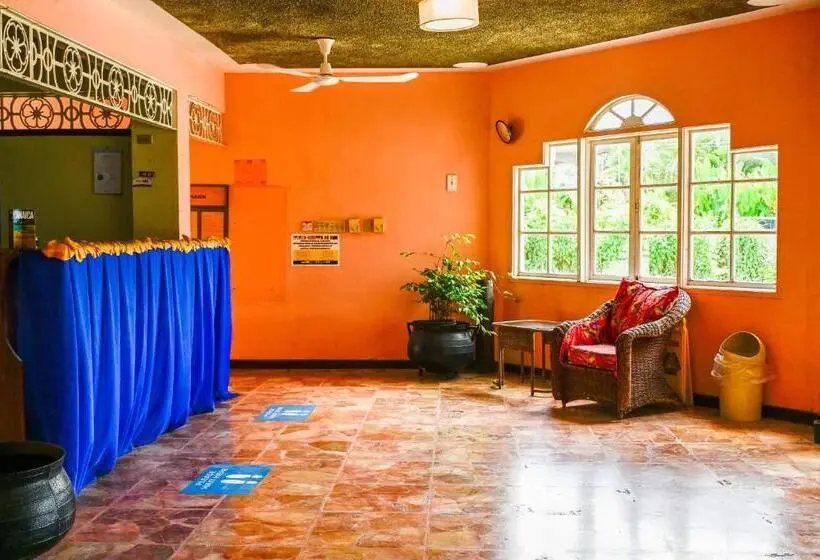 Shields Negril Villas Ltd