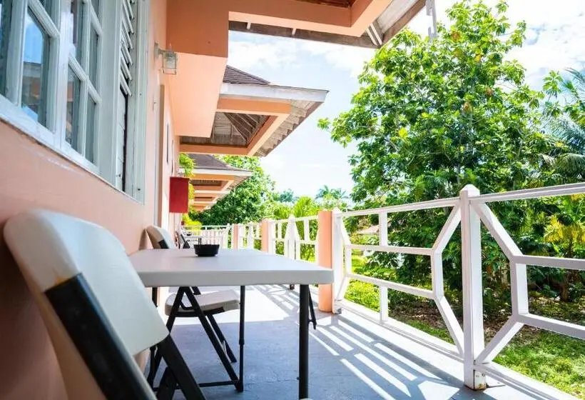 Shields Negril Villas Ltd
