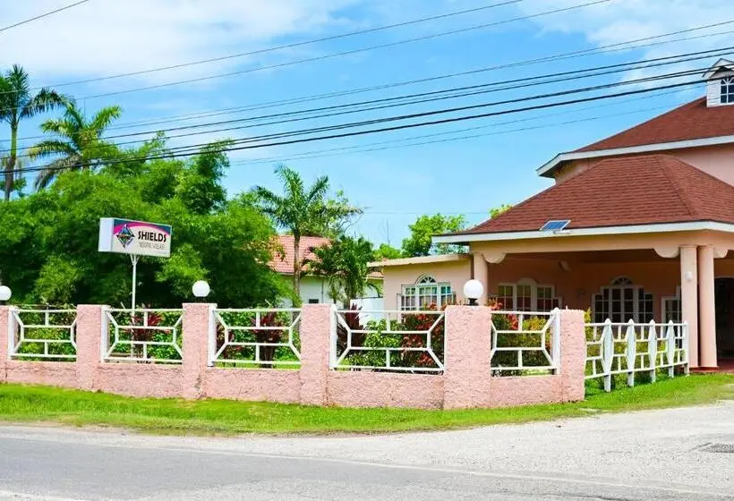 Shields Negril Villas Ltd