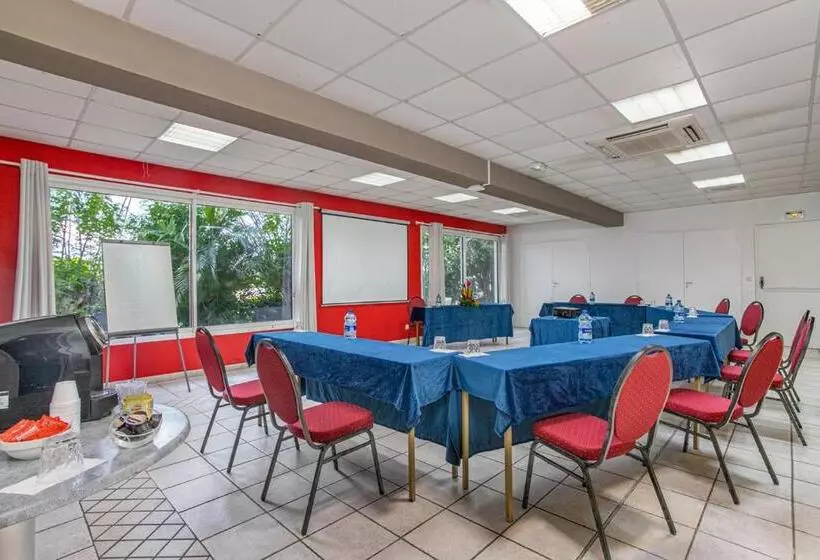 هتل Karibea Sainte Luce