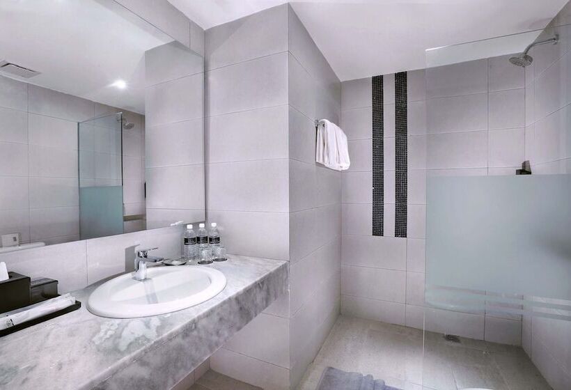 فندق Neo+ Penang By Aston