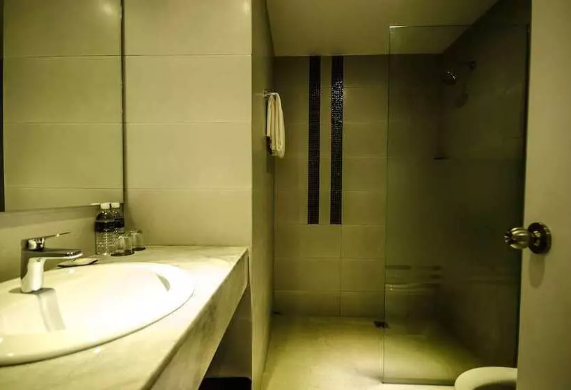 Отель Neo+ Penang By Aston