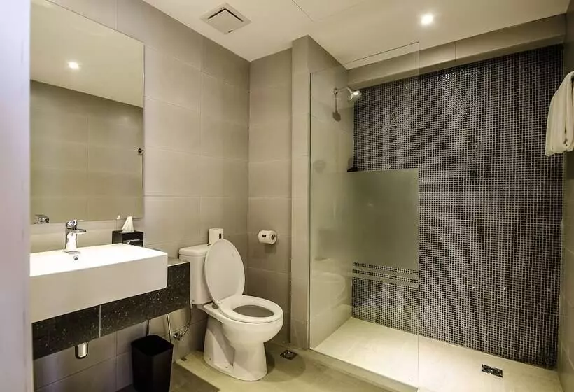 Отель Neo+ Penang By Aston