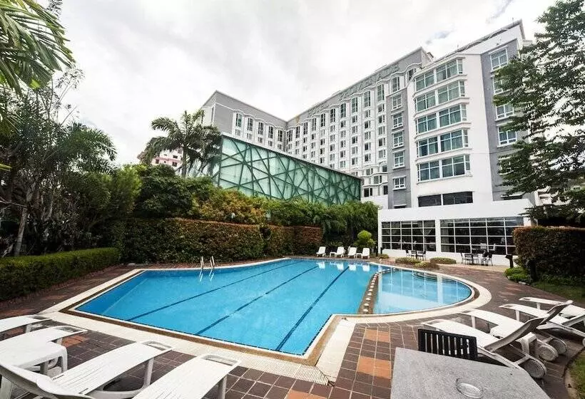 Promenade Hotel Kota Kinabalu