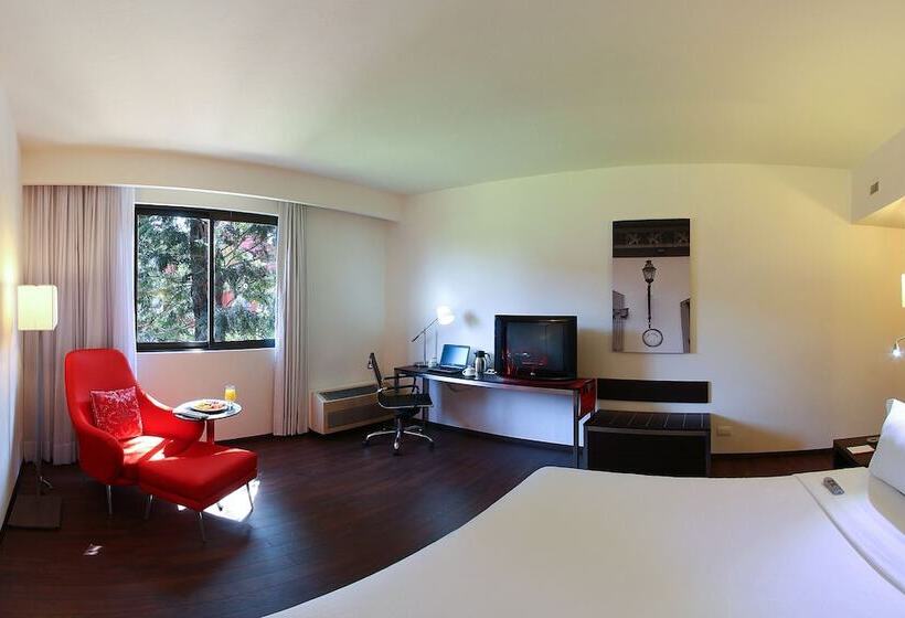 ホテル Fiesta Inn Xalapa